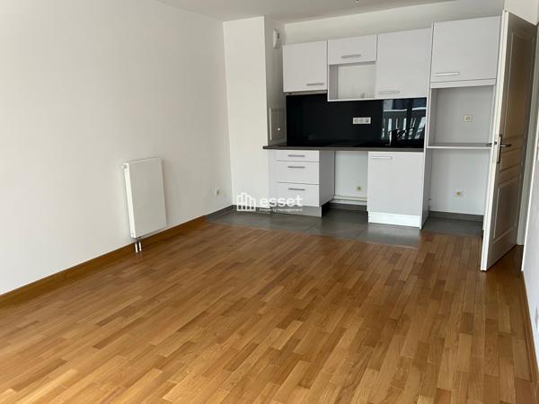 Location Appartement 2 pièces 41.4 m² - Levallois-perret 92300