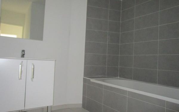 Appartement à louer    3 pièces •  Avignon