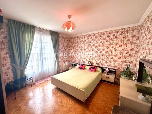 Maison à SENS, 89100 - 6 pièces 204m²