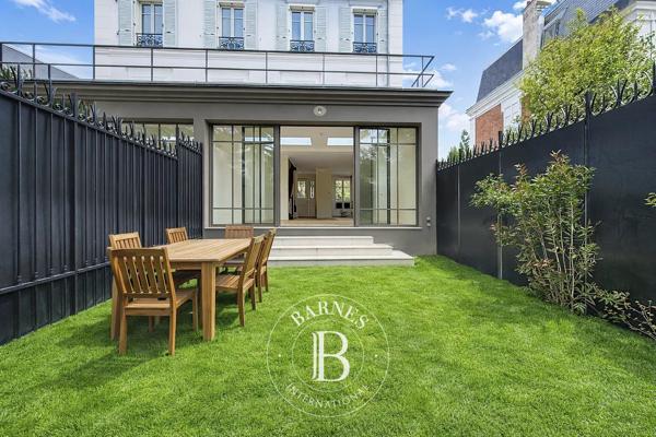 Fontenay-sous-Bois, Maison 5 Chambres -  173 m² à vendre