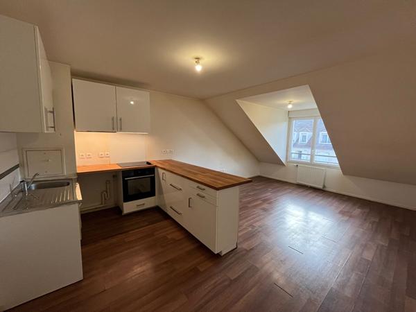 Appartement Yerres 3 pièce(s) 57.95 m2 (70 m² au sol)