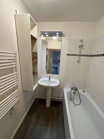 Appartement Yerres 3 pièce(s) 57.95 m2 (70 m² au sol)
