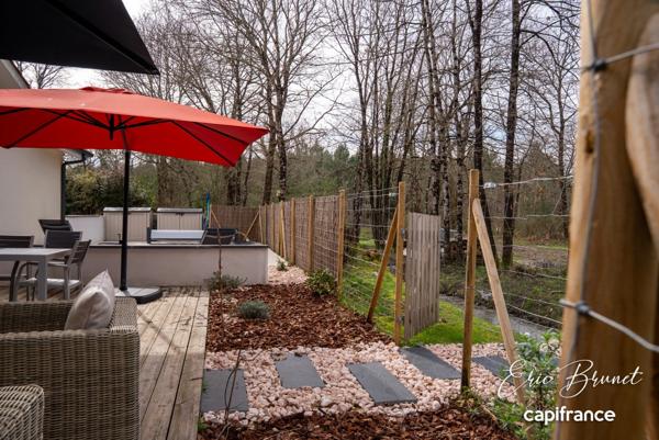 MIOS - Maison d'architecte aux prestations de qualité - 6 pieces avec garage et piscine