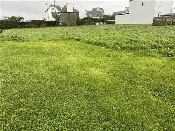 Terrain à vendre |  Treffiagat |  1445 m²