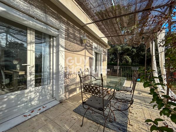 Propriété à fort potentiel - L'Isle-sur-la-Sorgue (Zone UDi)