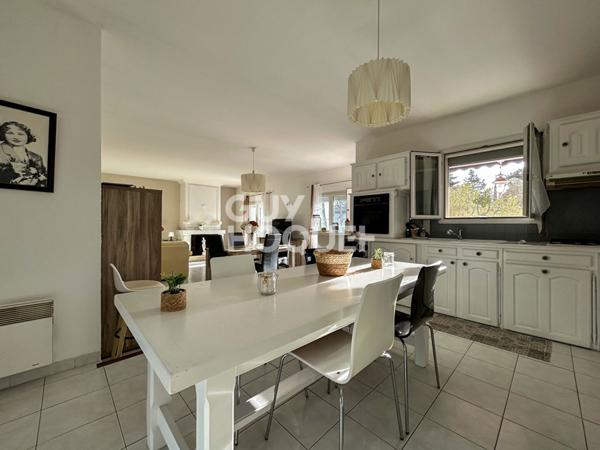 Propriété à fort potentiel - L'Isle-sur-la-Sorgue (Zone UDi)