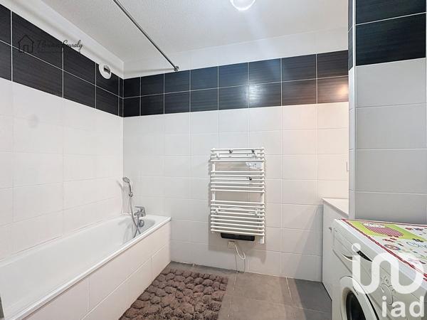 Appartement à vendre 3 pièces 64 m² Montagnac