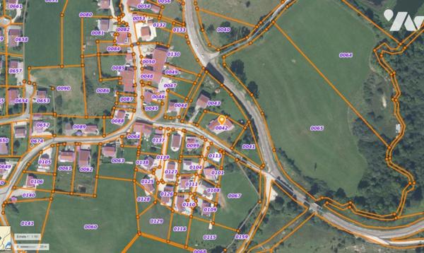 Ensemble immobilier avec hangar, maison à terminer et terrain constructible – 1 525 m²
