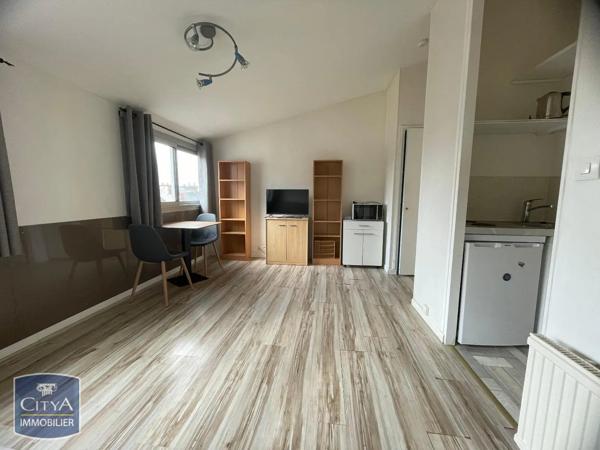 Appartement à louer 1 pièce 20.35m² Cherbourg-en-Cotentin (50100)
