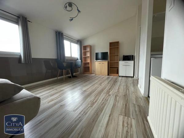 Appartement à louer 1 pièce 20.35m² Cherbourg-en-Cotentin (50100)