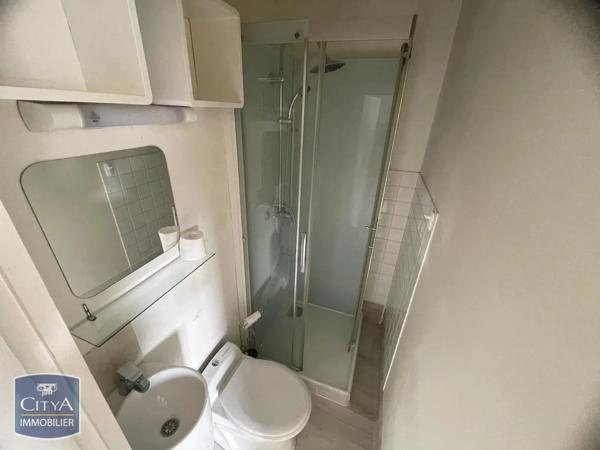 Appartement à louer 1 pièce 20.35m² Cherbourg-en-Cotentin (50100)