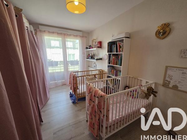 Maison à vendre 5 pièces 101 m² Saint-Fargeau-Ponthierry