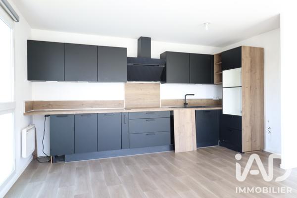 Appartement à vendre 4 pièces 77 m² Roissy-en-Brie
