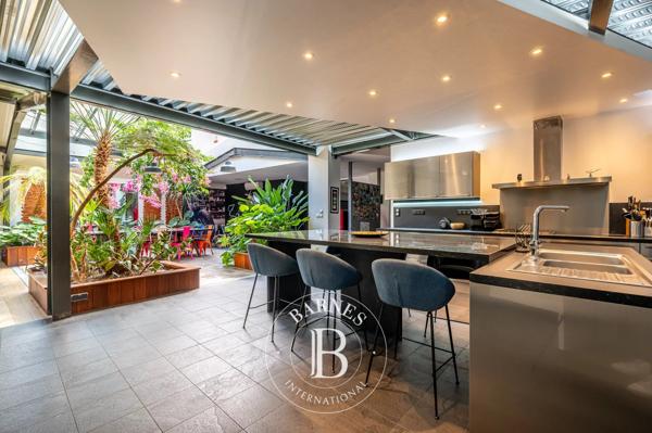 Asnières-sur-Seine, Maison 3 Chambres -  241 m² à vendre