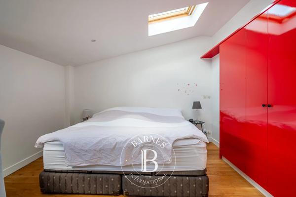 Asnières-sur-Seine, Maison 3 Chambres -  241 m² à vendre