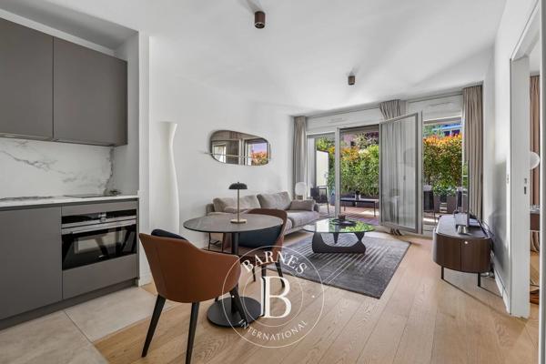 Paris 7ème, Appartement 1 Chambre -  61 m² à vendre