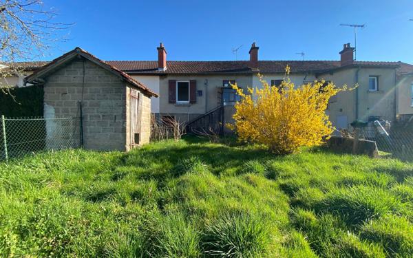 Maison à vendre    2 pièces •  La Machine