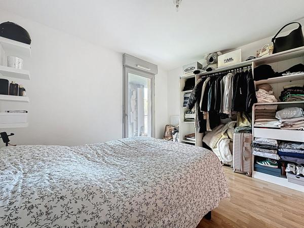 T2 avec grande loggia au cœur de Saint-Joseph