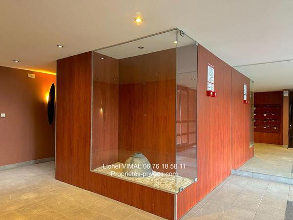 Appartement 3 pièces 61 m2 avec balcon, garage, parking et cave