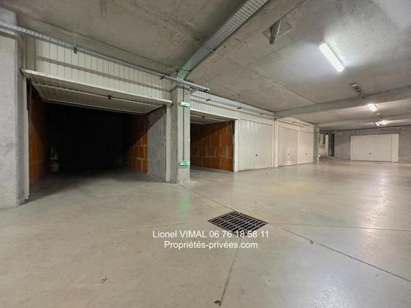 Appartement 3 pièces 61 m2 avec balcon, garage, parking et cave