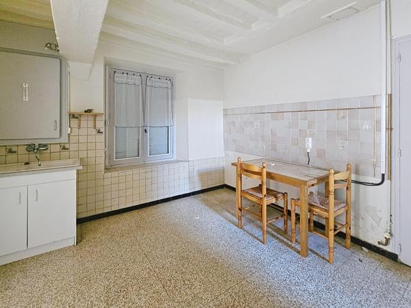 Charmante longère à personnaliser – Saint-Martin-du-Tertre, aux portes de Sens