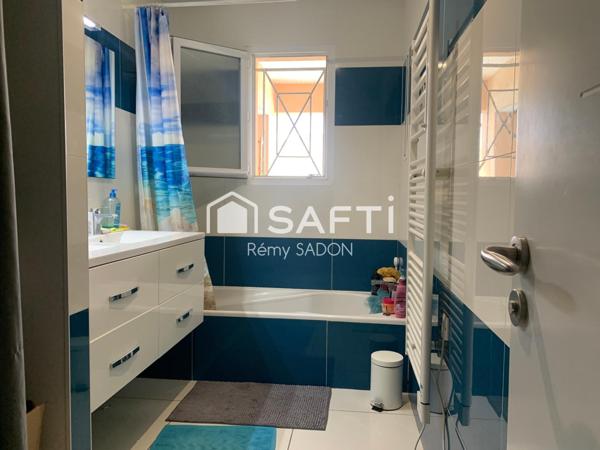 Maison contemporaine, basse consommation, au calme