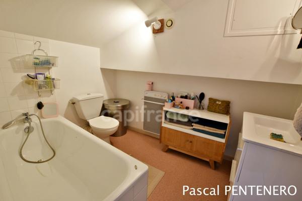 Appartement T3 dans maison de village, au cœur de Villars Les Dombes