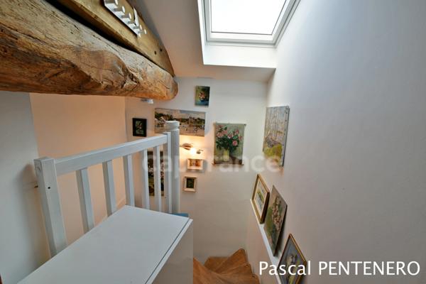 Appartement T3 dans maison de village, au cœur de Villars Les Dombes