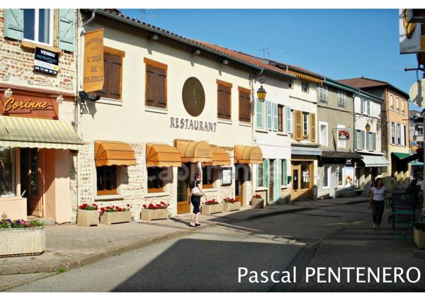 Appartement T3 dans maison de village, au cœur de Villars Les Dombes