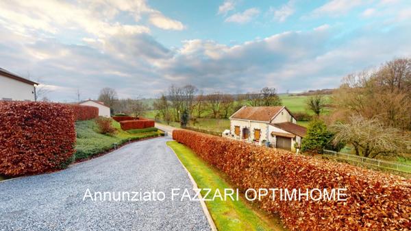 🏡 À Vendre – Maison Haut Standing à Verneuil-Petit Surface habitable : 256,50 m² – 5 chambres – Prestations haut de gamme – Énergie A