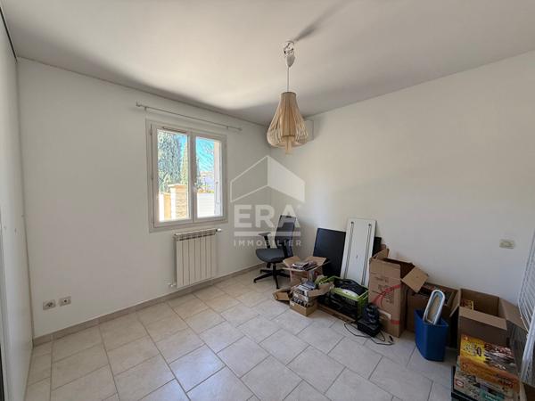 A VENDRE 13120 GARDANNE MAISON DE PLAIN PIED DE TYPE 4 DE 93 M2 TERRAIN 500M2 PISCINE ET GARAGE