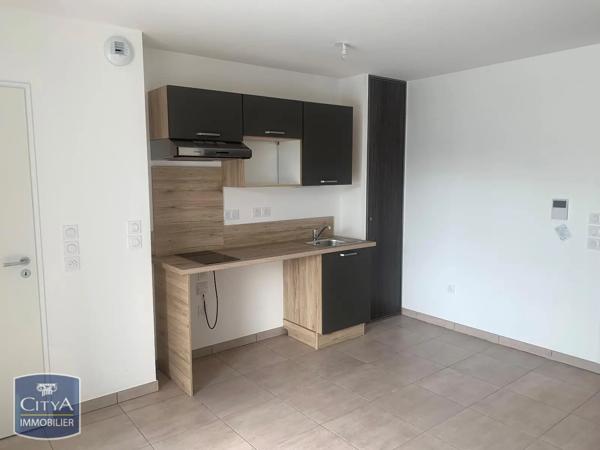 Appartement à louer 2 pièces 35.79m² Clermont-Ferrand (63000)