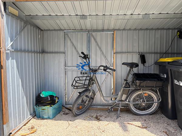 STUDIO AVEC JARDIN ET LOCAL VELO LA ROCHELLE  La rochelle