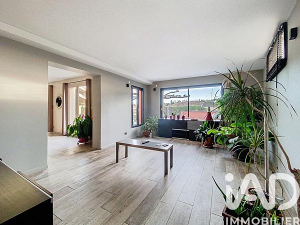 Maison à vendre 8 pièces 218 m² Charly