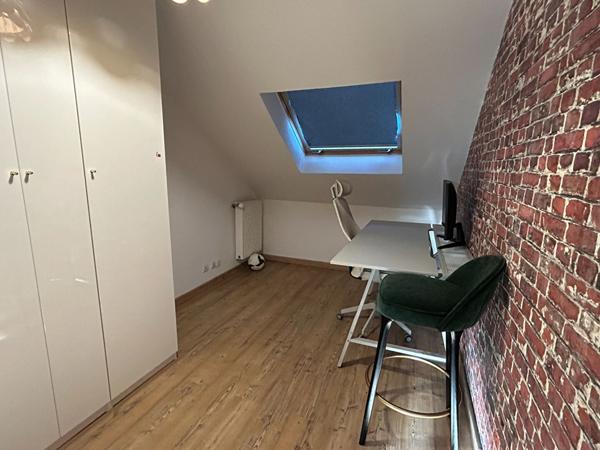 MAGNIFIQUE MAISON MEUBLEE 6 PIECES 153m2 AVEC DOUBLE BOX , TERRASSE ET JARDINS ARBORÉ