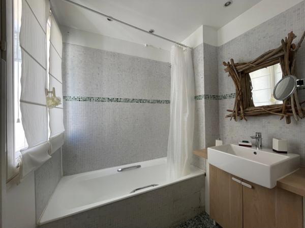 Appartement à vendre 4 pièces PARIS 1ER ARRONDISSEMENT (75)