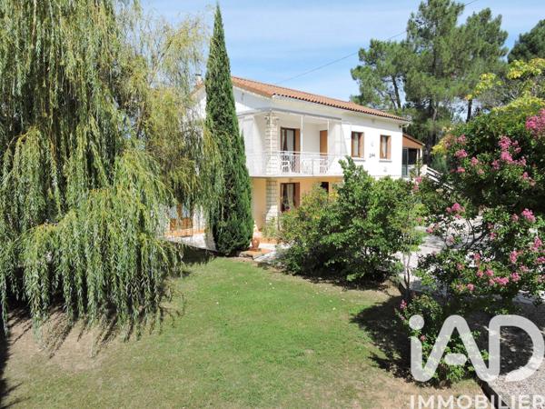 Maison à vendre 10 pièces 208 m² Aubenas