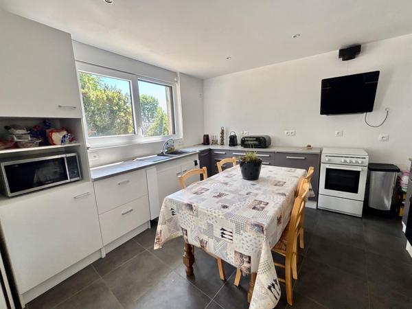 Maison à SAINT-LAURENT-DE-CUVES, 50670 - 3 pièces 88m²
