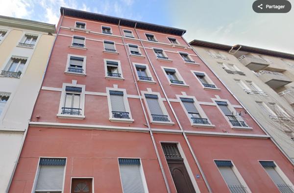 Appartement T2  Metro Gratte Ciel DPE class D