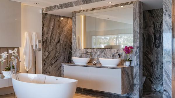 Villa contemporaine avec magnifique vue mer