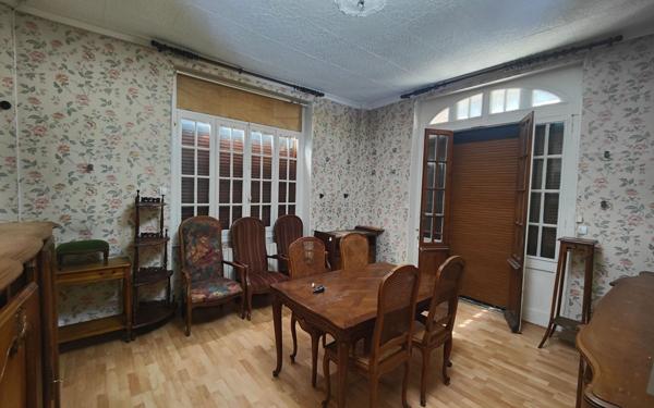 Maison à vendre    5 pièces •  Septfonds