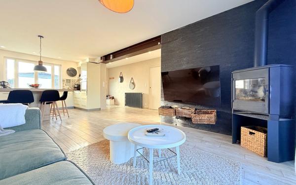 Maison à vendre    5 pièces •  Le Passage