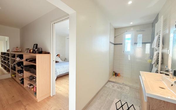 Maison à vendre    5 pièces •  Le Passage