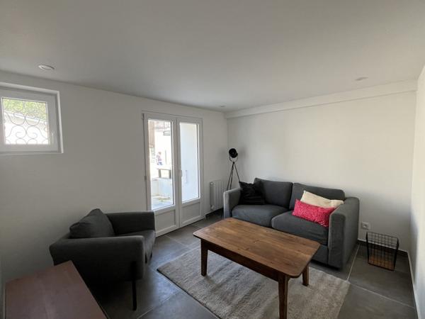 Maison à louer 700 € CC Castres 3 p 72 m² DPE C
