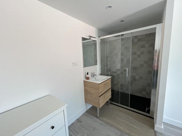 Maison à louer 700 € CC Castres 3 p 72 m² DPE C