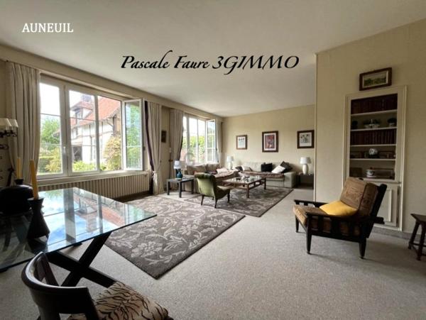 Vente / Maison avec dépendance à Auneuil (60390)
