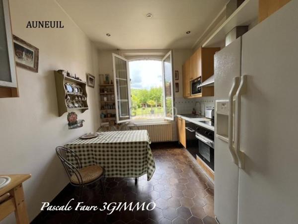 Vente / Maison avec dépendance à Auneuil (60390)