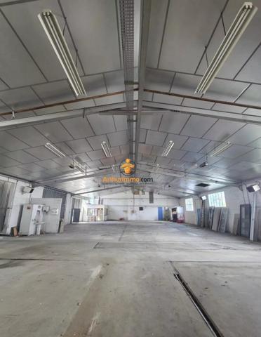 Vente                                                      Maison
                        
                                         631 m2                     à Tarbes