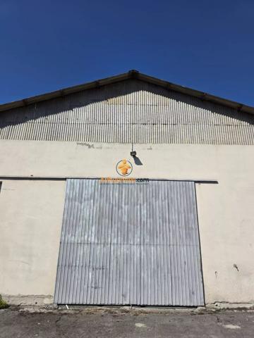 Vente                                                      Maison
                        
                                         631 m2                     à Tarbes