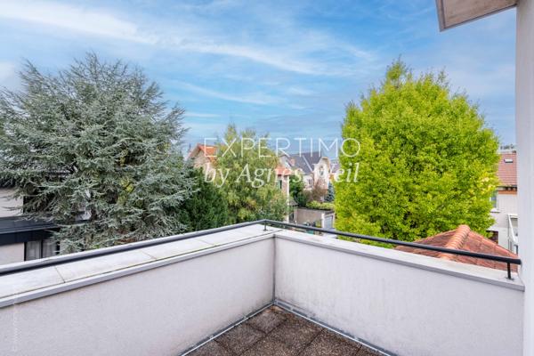 Sceaux (92330) SCEAUX - CHENEAUX - MAISON MEULIERE AVEC EXTENSION CONTEMPORAINE 6/7 PIECES - POTENTIEL 5 CHAMBRES